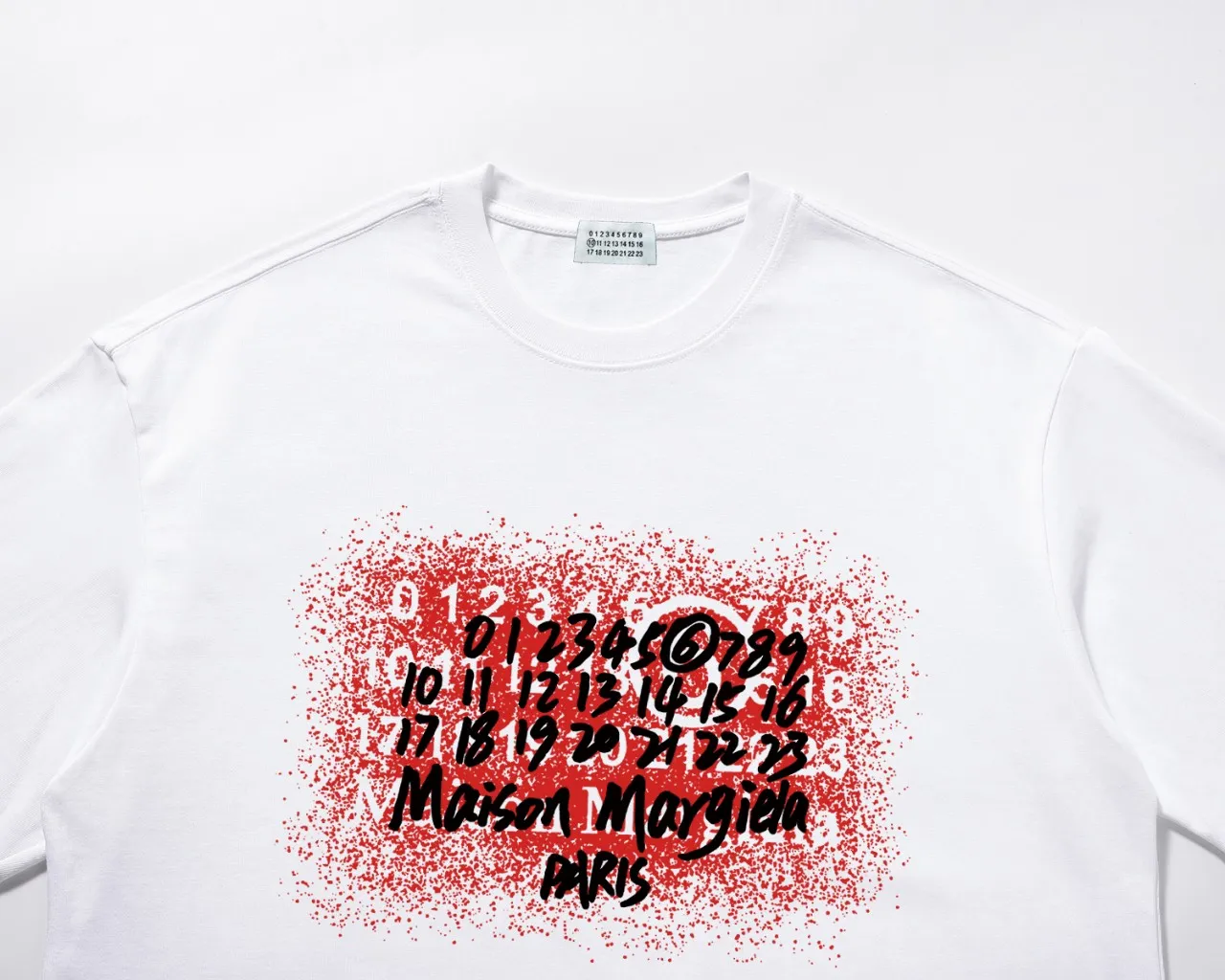 《 Quality》 MM 6 Same Style T 2024 New Arrival 260 Versatile ：Black White Sizes： S M L XL XXL